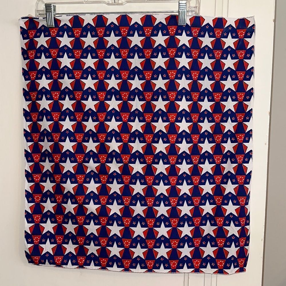 Vintage 70s red, white & blue stars patriotic cotton/polyester scarf‎